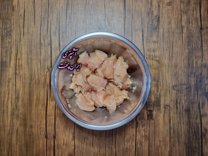 فیله مرغ با سس پرتقال