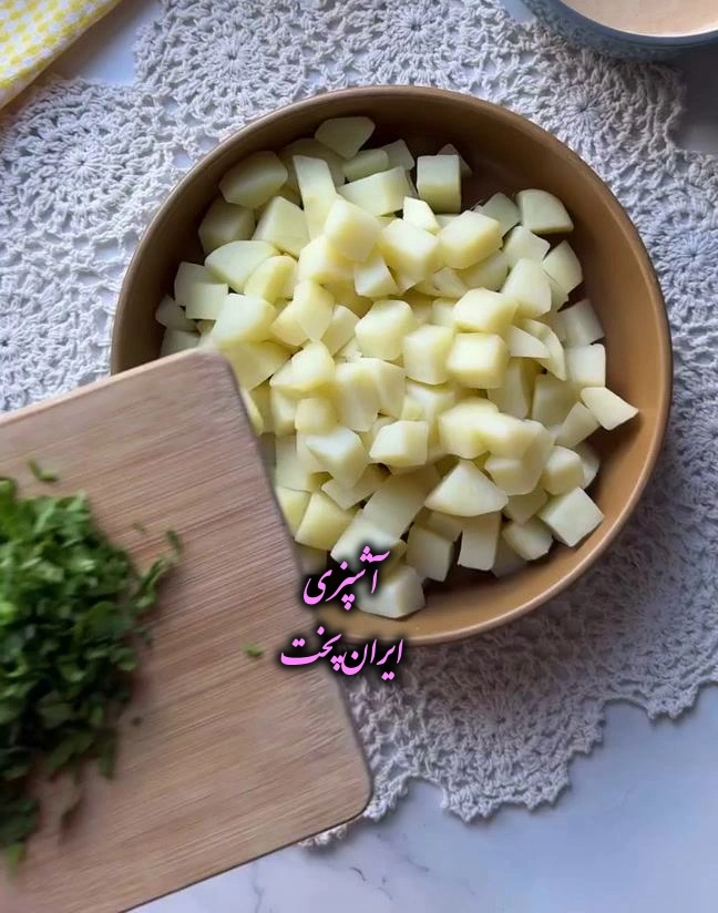 طرز تهیه سالاد سیب زمینی ساده
