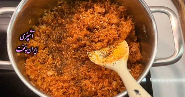 کیک دلمه برگ مو