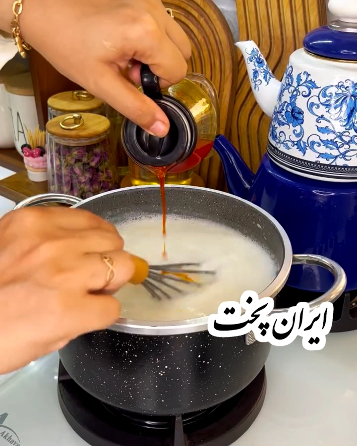 طرز تهیه بستنی سنتی با ثعلب
