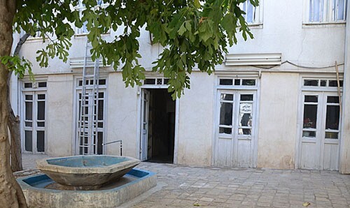 منزل پدری