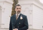 نگاهی به چیدمان شاهانه و باشکوه تالار عروسی محمد نادری و همسرش الناز خانوم: از رونمایی کارت عروسی انگلیسی و گل آرایی اروپایی تا حضور مهمانان ویژه، مهران غفوریان و ..