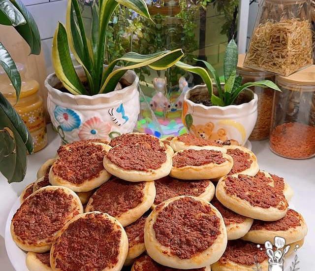 طرز تهیه پیتزا بدون پنیر