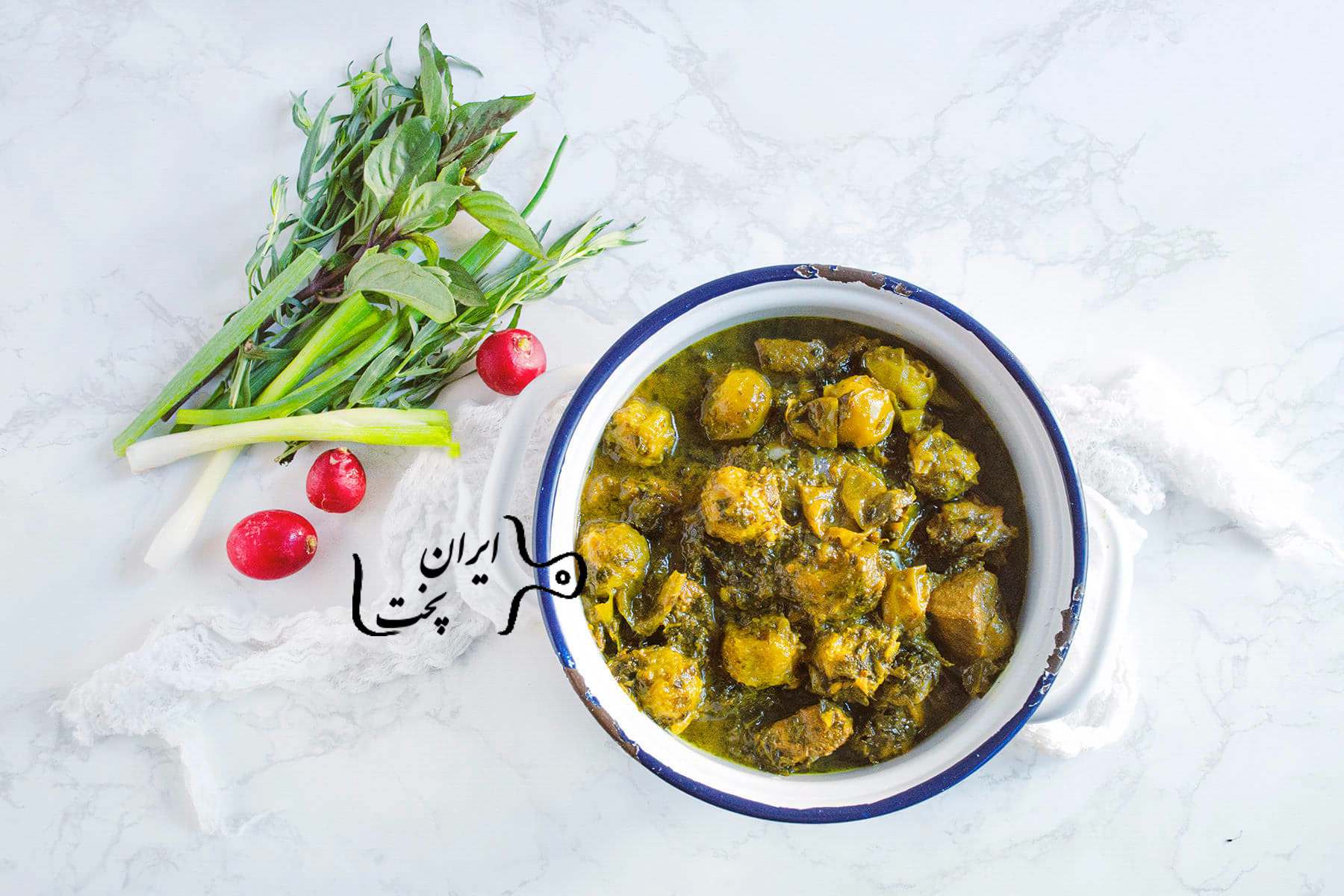 خورش گوجه سبز