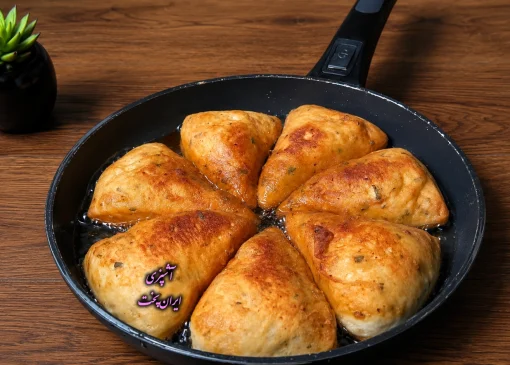 طرز تهیه نان سیب زمینی در ماهیتابه