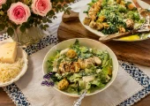 طرز تهیه سالاد سزار رستورانی اصل با مرغ