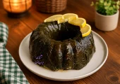 کیک دلمه برگ مو بدون گوشت و سبزی