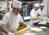 کیک مشاغل؛ خلاقیت تحسین‌برانگیز قنّاد کاربلد در طراحی و پخت کیک برای«میکاپ آرتیست‌ها» + عکس/ هنرمندانه و بی نقص، عالیه😍