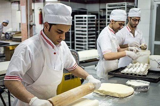 کیک مشاغل؛ خلاقیت تحسین‌برانگیز قنّاد کاربلد در طراحی و پخت کیک برای«میکاپ آرتیست‌ها» + عکس/ هنرمندانه و بی نقص، عالیه😍