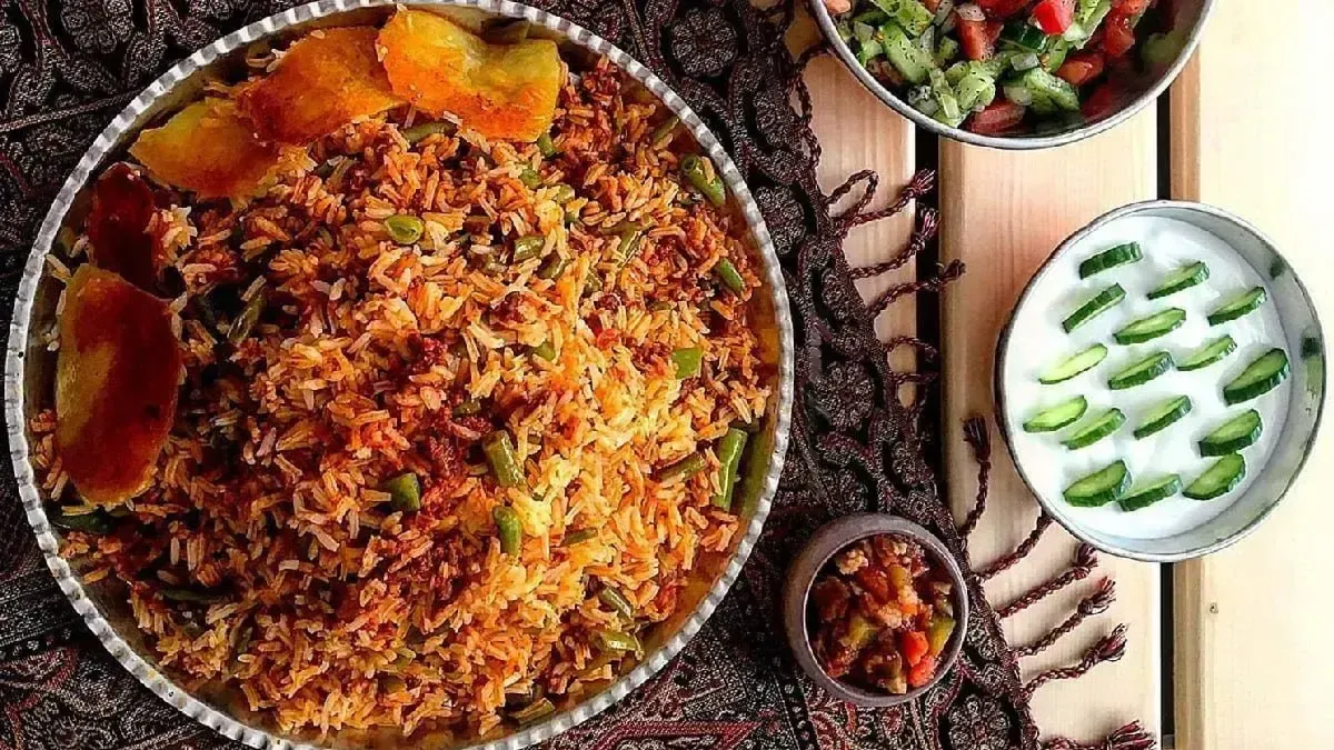 طرز تهیه لوبیا پلو دودی یکی از محبوب ترین غذاهای سنتی ایرانی
