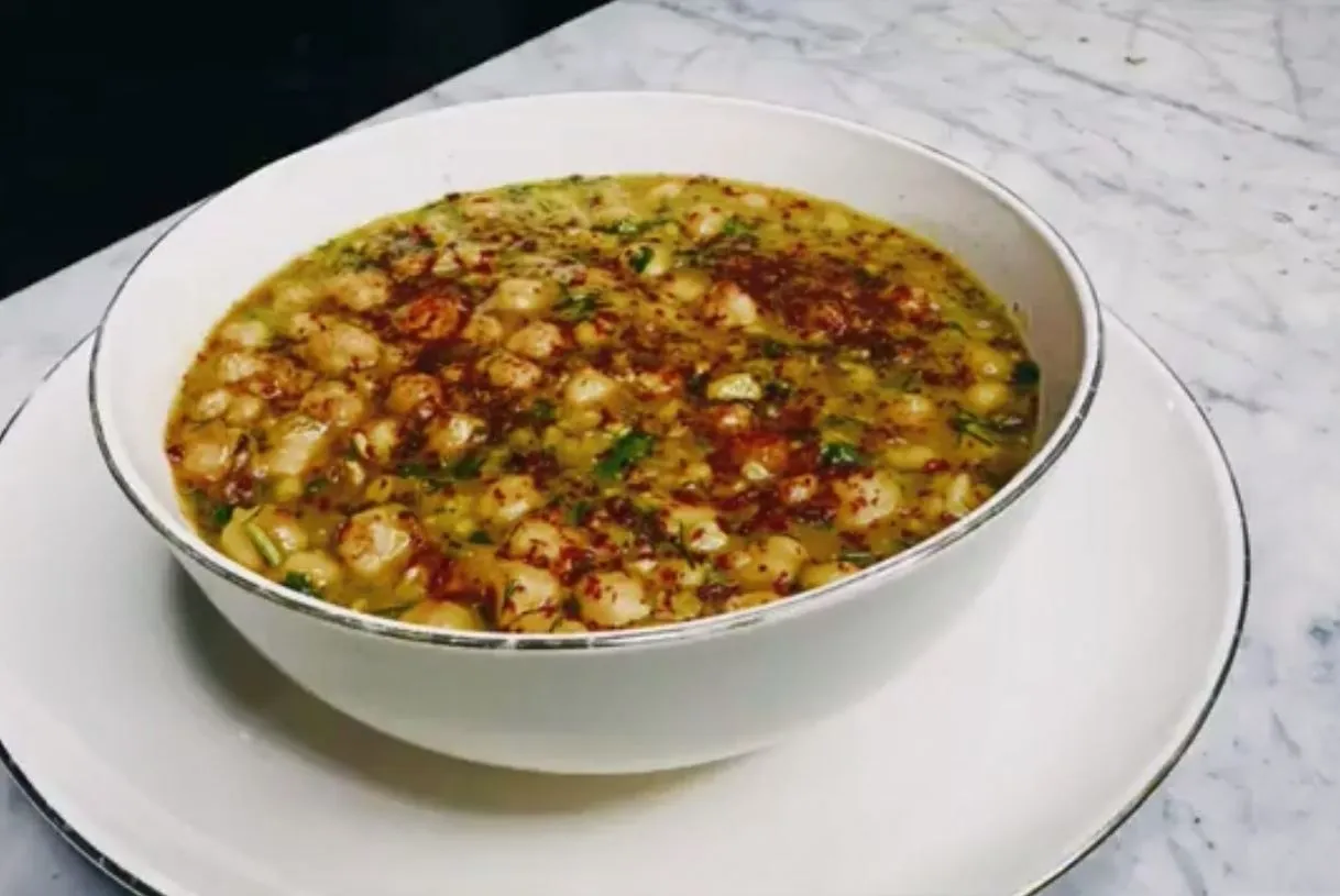 طرز تهیه خوراک نخود؛ غذایی مقوی و ساده برای ناهار
