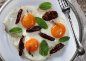 طرز تهیه خاخرما خانگی؛ ساده، مقوی و مناسب سحری