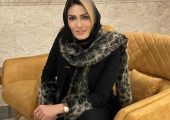 نگاهی به گردنبند الهه منصوریان قهرمان رزمی کار ایرانی ؛ طلا جواهراتشم ورزشیه