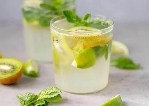 طرز تهیه موهیتو کیوی به روش خانگی