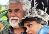 نگاهی به چیدمان منزل شاهانه و مجلل عاطفه رضوی و همسر هنرمندش، حسین پاکدل/ از مبلمان مدرن و گل و گیاه آپارتمانی تا شمعدان نقره و کتابخانه پر از کتاب...
