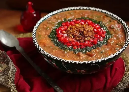 طرز تهیه آش انار تهرانی ؛ غذای ویژه شب یلدا