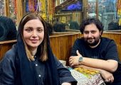 وقتی بهنوش طباطبایی سراغ انگشترهای فاخر و جواهرات اصیل رفت؛ تماشای انتخاب‌های خاص بازیگر محبوب در حجره‌ قدیمی پر از سنگ‌های نفیس!