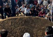 نگاهی به خانه ابدی ساده و بدون تجملات صابر کاظمی، ستاره پَرپَرشده والیبال ایران در روستای آبا و اجدادی‌اش+فیلم/ روحش شاد و مسیرش پرنور