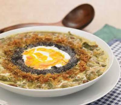 طرز تهیه آش رشته آذری