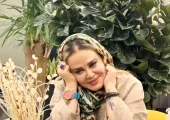 گشتی در خانه جدید بهاره رهنما و نگاهی به دکوراسیون منزلش؛ از مبلمانی با طرح فرانسوی و دکورهایِ سوغات کربلا تا نخل ماداسکار هم قد خانم بازیگر کنار میز ناهارخوری 6 نفره‌اش+عکس