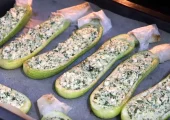 طرز تهیه یک غذای خوشمزه با «کدو و پنیر» (فیلم)