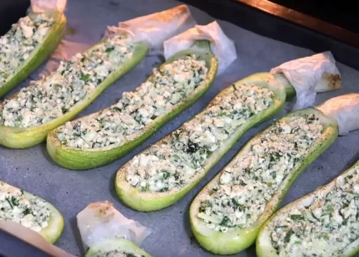 طرز تهیه یک غذای خوشمزه با «کدو و پنیر» (فیلم)
