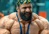 عکس| خلاقیت منحصربفرد اوستا گچ کار برای دکوراسیون باشگاه هادی چوپان با یک کپی طلایی رنگ از خودش