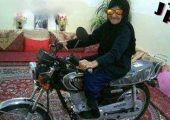 خلاقیت خنده دار اوستا مکانیک برای نصب لاستیک سمند روی موتور هوندا حماسه آفرید/ جوان ایرانی به فکر خلاقش مینازه