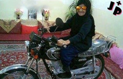 خلاقیت خنده دار اوستا مکانیک برای نصب لاستیک سمند روی موتور هوندا حماسه آفرید/ جوان ایرانی به فکر خلاقش مینازه