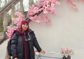 نگاهی به چیدمان خونه مجردی شیک و ایرانی پسند «صهبا شرافتی» روناک سریال نون خ/ از دف نوازی خانوم بازیگر و مبلمان مدرن تا رخ نمایی فرش اصیل ایرانی