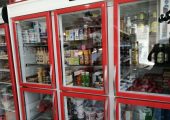 خلاقیت خنده‌دار سوپرمارکتی در اصفهان در کمک به دانش آموزان با تمام شدن تعطیلات نوروز حماسه آفرید+عکس/ زمان ما دهه شصتی ها کجا بودی؟😂