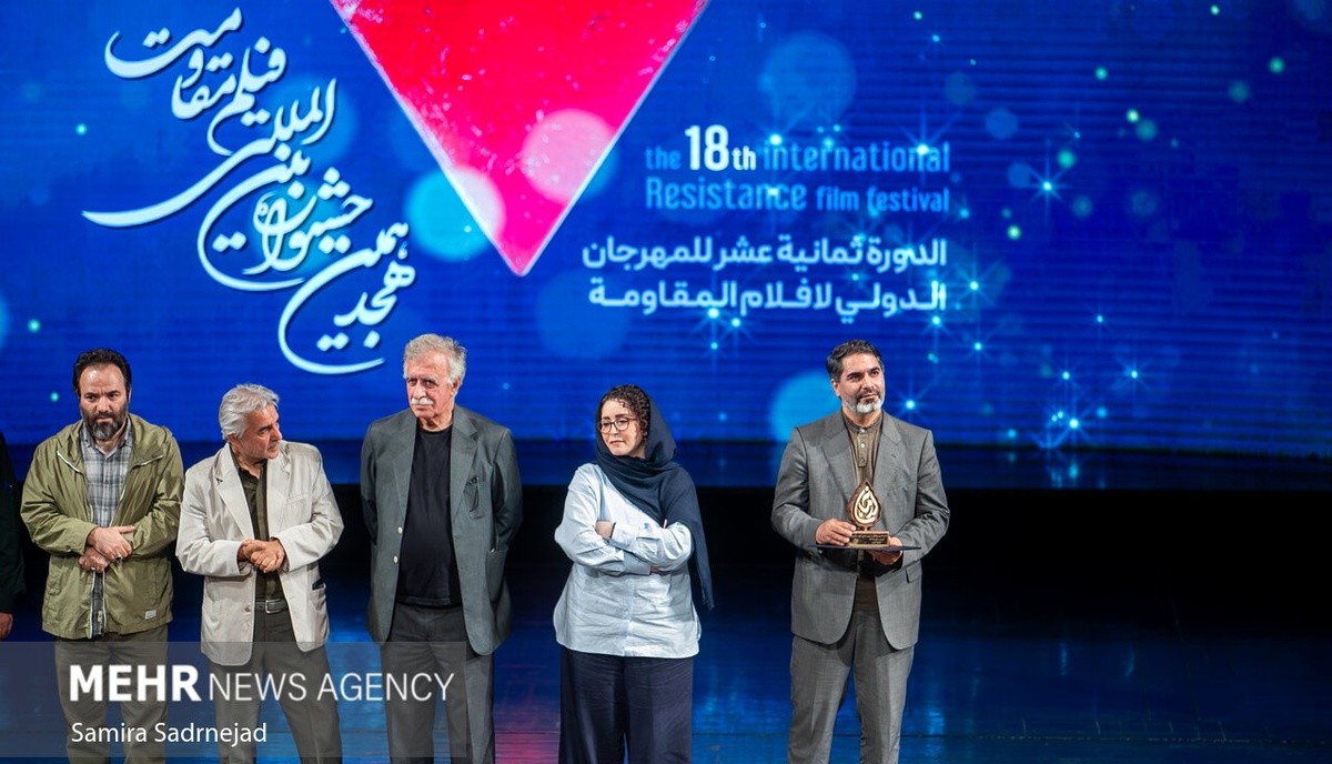 نگاهی به تیپ و استایل ژاله صامتی، بهنوش بختیاری، نیلوفر شهیدی، یوسف تیموری، محمدرضا شریفی نیا و سایر هنرمندان ایرانی حاضر در جشنواره فیلم مقاومت/ زینب سلیمانی هم حضور داشت