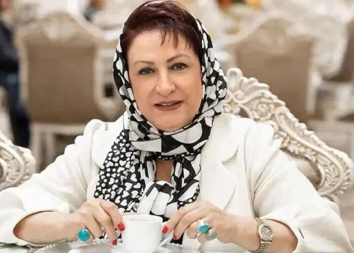 فیلم و عکس ها / نگاهی به چیدمان خانه شیک و اصیل مریم امیرجلالی با رنگ و بوی ایران قدیم/ از پرده های سرتاسری تا دکوری عتیقه