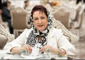 فیلم/ نگاهی به چیدمان فوق العاده زیبای «مریم امیرجلالی» / از فرش اصیل ایرانی تا صندلی نعنویی و باز عصبانیت مریم خانم در این خانه پرآرامش …