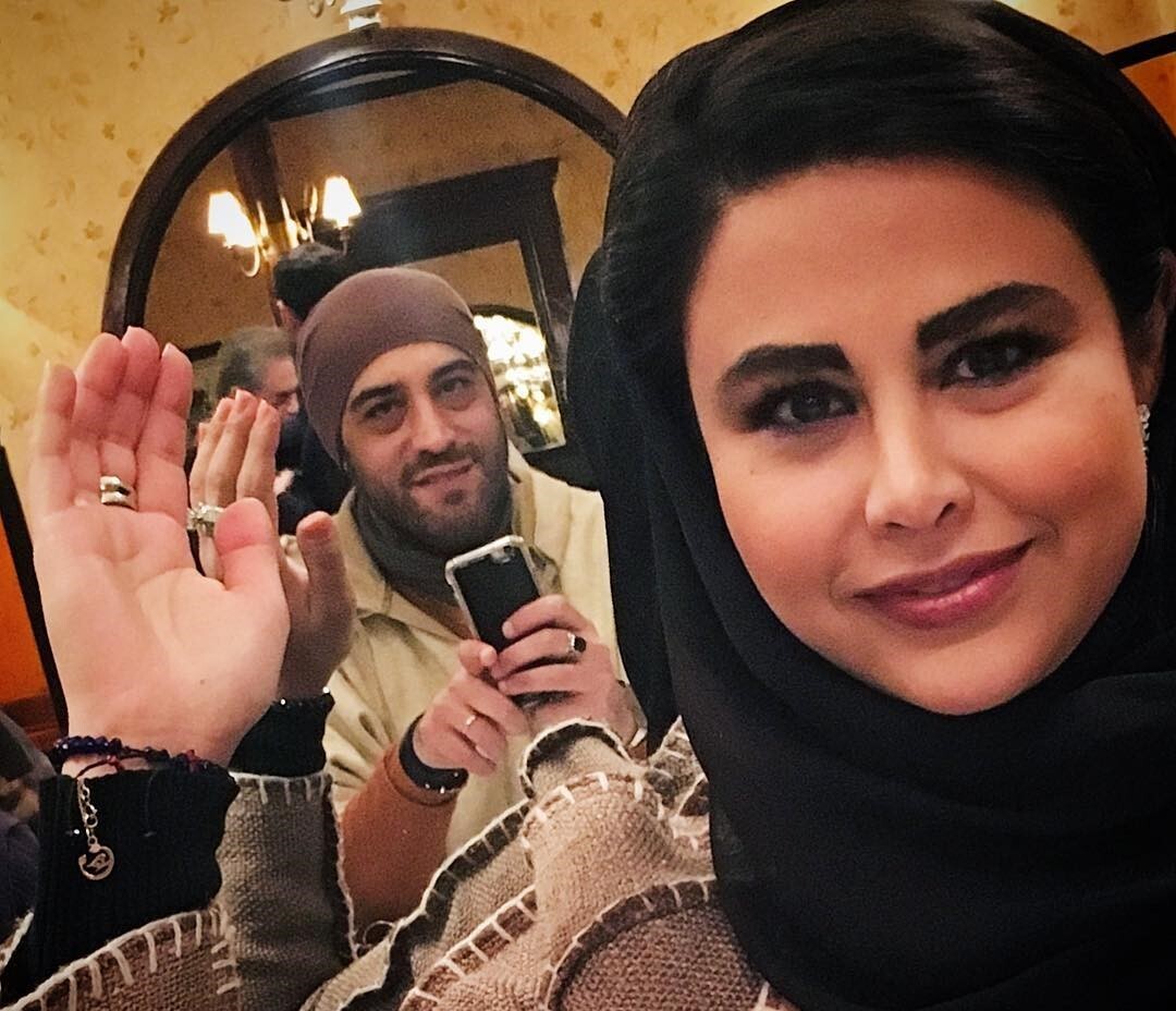 نگاهی به چیدمان منزل شاهانه و شیک امیریل ارجمند و همسر هنرمندش، یاسمینا باهر/ از مبلمان سلطنتی تا پرده‌های لوکس و اعیانی