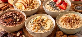 طرز تهیه کباب دمی با افزودن شیر و دم کردن نهایی کباب ها