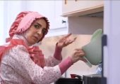 نگاهی به چیدمان منزل شاهانه و مجلل سوگل طهماسبی در شام ایرانی/ از پرده‌ها و لوسترهای اعیانی تا فرش لاجوردی و تابلوهای هنری