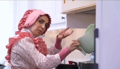 نگاهی به چیدمان منزل شاهانه و مجلل سوگل طهماسبی در شام ایرانی/ از پرده‌ها و لوسترهای اعیانی تا فرش لاجوردی و تابلوهای هنری