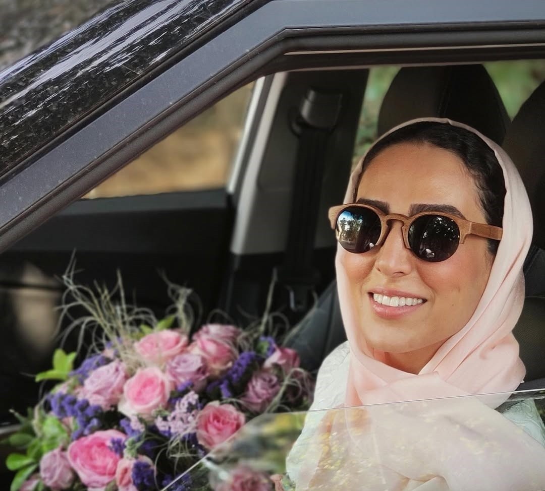 فیلم/ نگاهی به چیدمان شاهانه و مجلل سومین سالگرد عقد سوگل طهماسبی و همسرش/ عشقتون پایدار😍