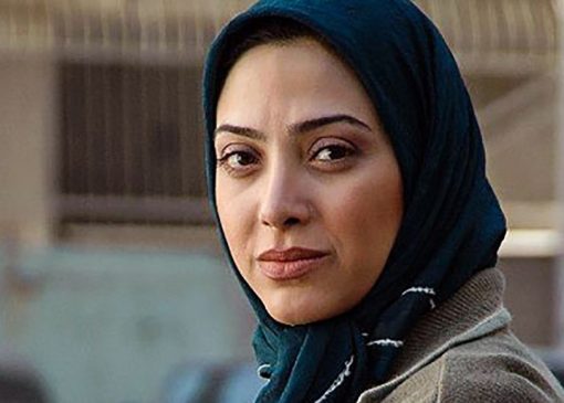 چیدمان هنری و چشم‌نواز خانه مریم سلطانی؛ از جنگل سبز گل‌وگیاه تا آینه کنسول و مجسمه‌های باکلاس +عکس و ویدیو