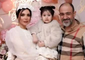 عکس ها / نگاهی به چیدمان مدرن خانه مهران غفوریان با سلیقه همسر زیبایش/ از تابلوی مینیاتوری تا دکور آجری با آشپزخانه ای با طرح چوب و بیلیارد خانگی
