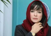 نگاهی به چیدمان منزل شاهانه و مجلل سیما تیرانداز / از پرده‌ها و لوسترهای اعیانی تا فرش گلبهی و کابینت‌های چوبی