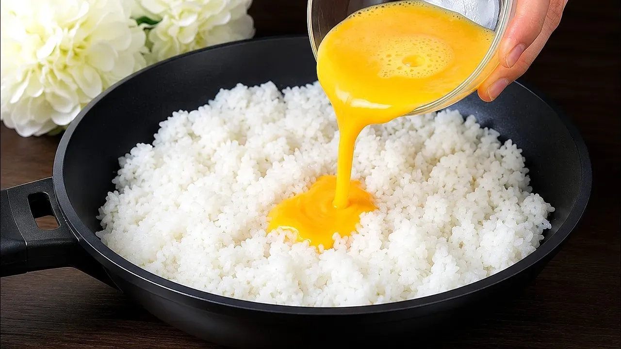 طرز تهیه کاسرول برنج و سبزیجات در ماهیتابه؛ بدون نیاز به فر!